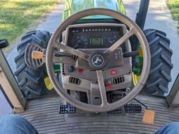 
										2011 John Deere 7130 full									