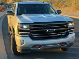 
										2017 Chevrolet Silverado 1500 Crew Cab Z71 LTZ Pickup 4D 5 3/4 ft full									