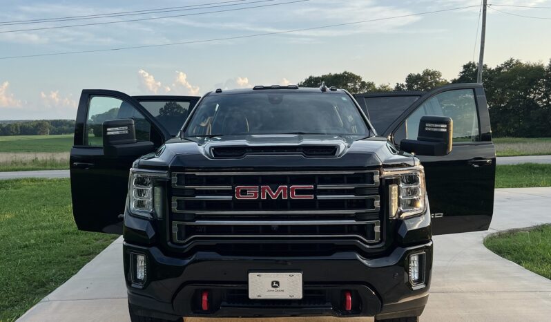 
								2020 GMC Sierra 2500 HD Crew Cab AT4 Pickup 4D 6 1/2 ft full									