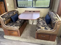 
										2013 Jayco Class C RV GREYHAWK 31 DS full									