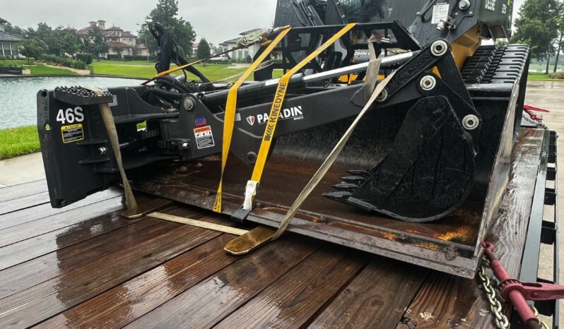 
								2020 John Deere Skid Steers 325G full									