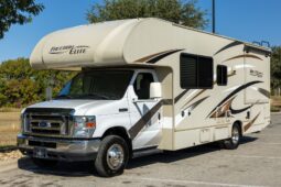 
										2017 Thor Motor Coach Class C RV FREEDOM ELITE 26HE full									