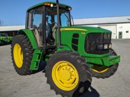 
										2011 John Deere 7130 full									