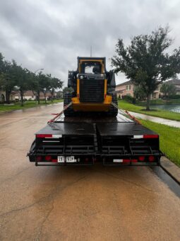 
										2020 John Deere Skid Steers 325G full									