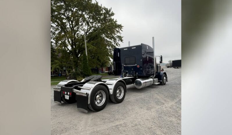 
								2013 PETERBILT 388 full									