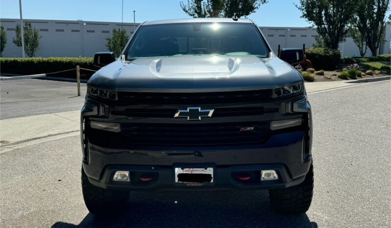 
								2020 Chevrolet Silverado 1500 Crew Cab LT Trail Boss Pickup 4D 5 3/4 ft full									