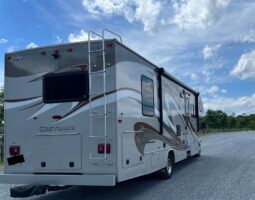 
										2013 Jayco Class C RV GREYHAWK 31 DS full									