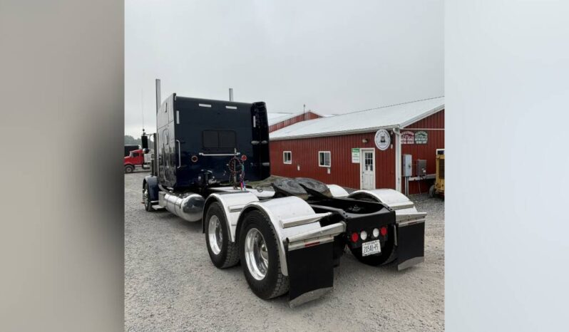 
								2013 PETERBILT 388 full									