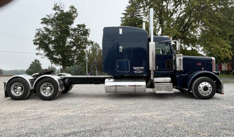 
								2013 PETERBILT 388 full									